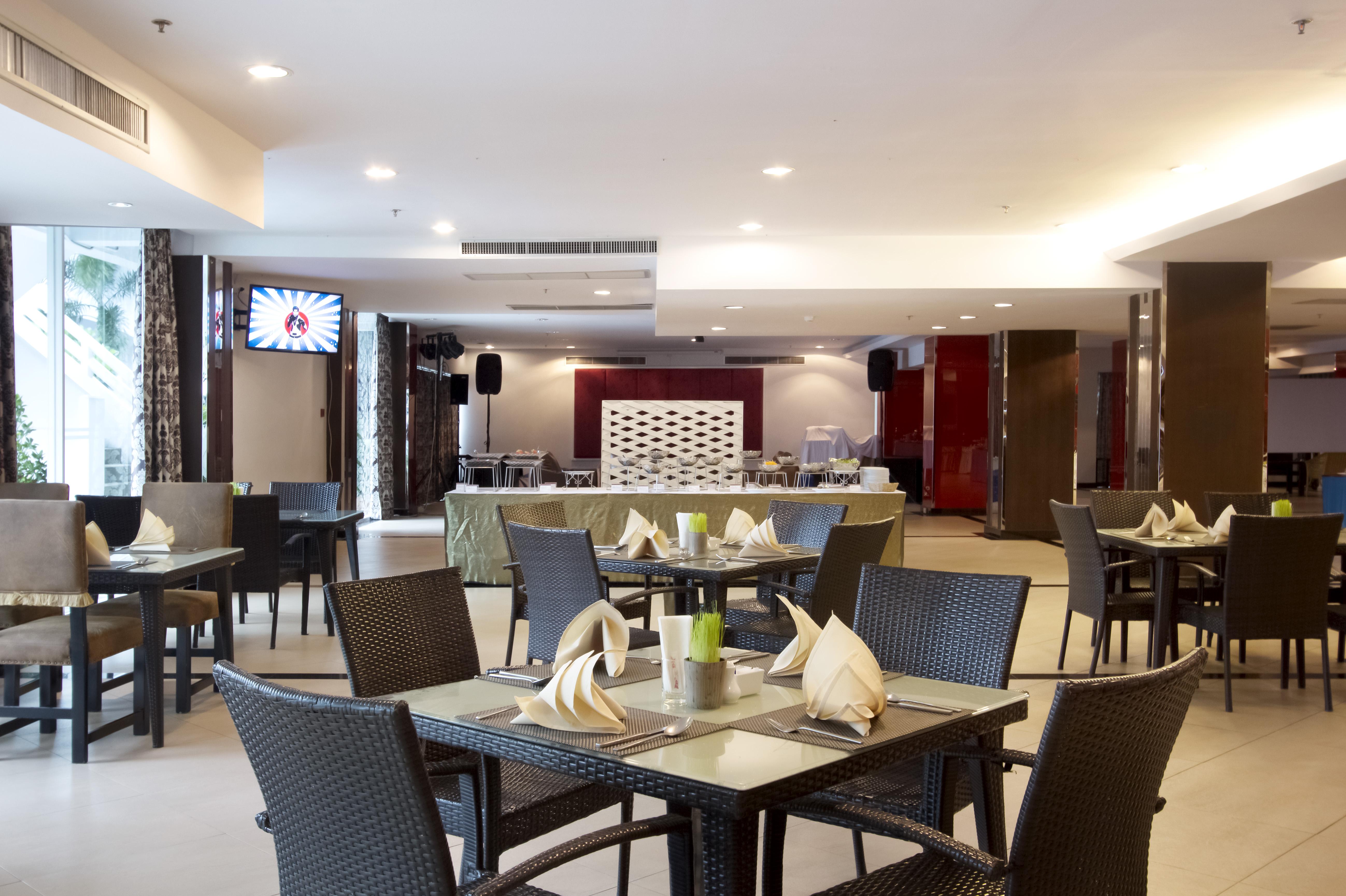 D Varee Jomtien Beach, Pattaya Kültér fotó The restaurant