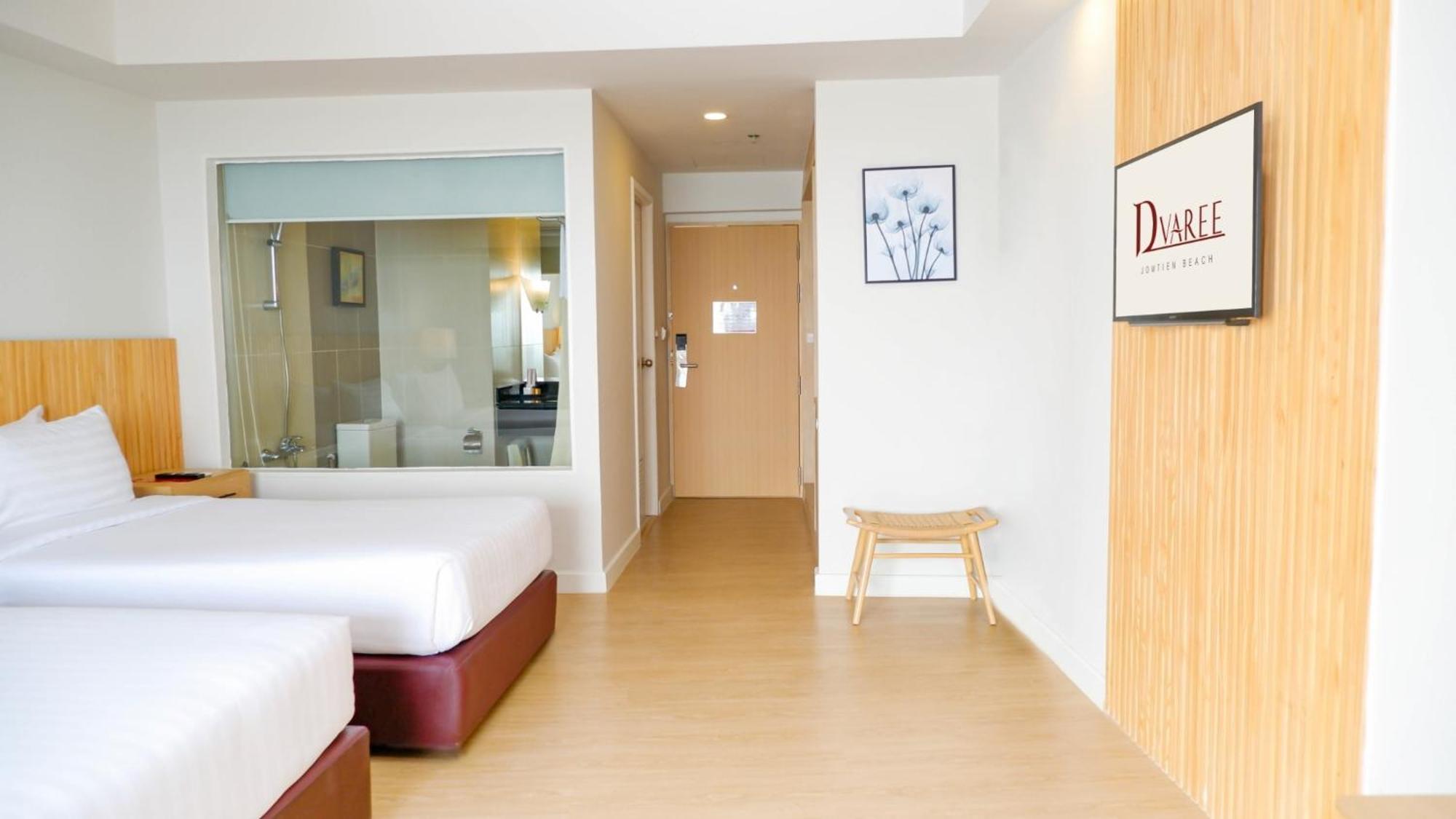 D Varee Jomtien Beach, Pattaya Kültér fotó Deluxe Room