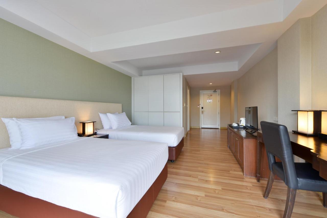 D Varee Jomtien Beach, Pattaya Kültér fotó Deluxe Room