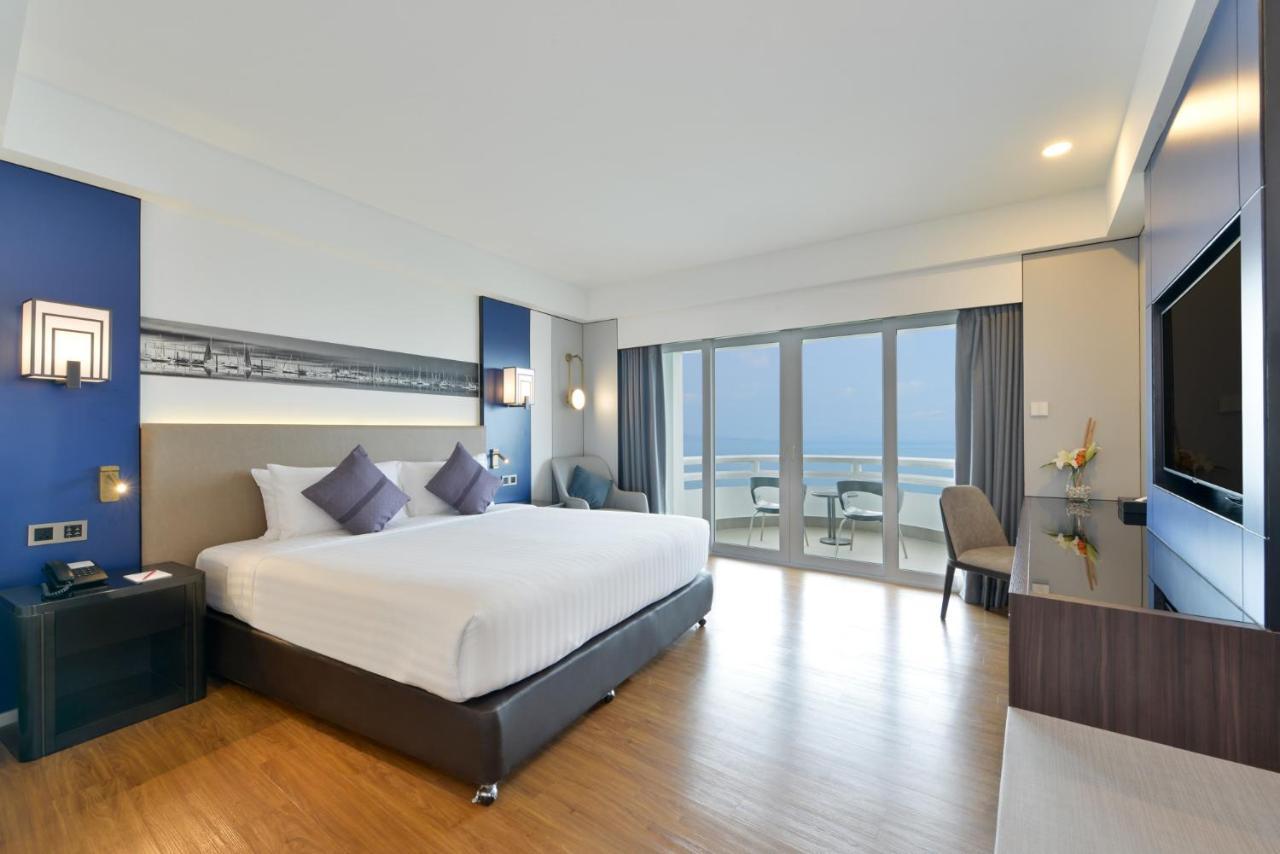 D Varee Jomtien Beach, Pattaya Kültér fotó