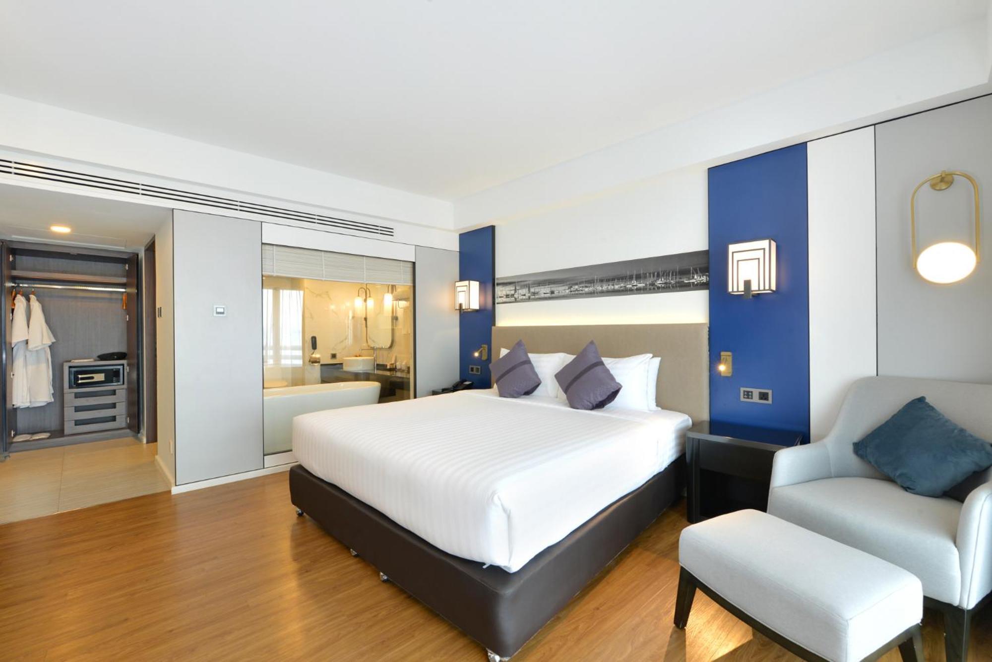 D Varee Jomtien Beach, Pattaya Kültér fotó Deluxe Room