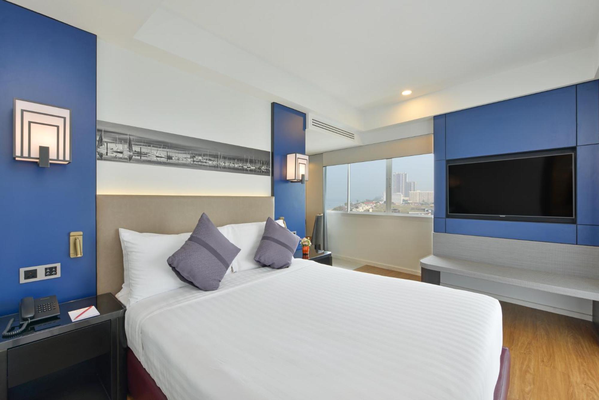 D Varee Jomtien Beach, Pattaya Kültér fotó Deluxe Room